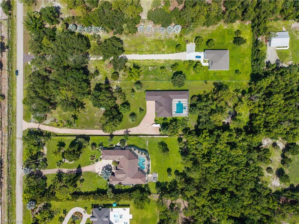 6521 Livingston Woods Ln, Naples, photo 46