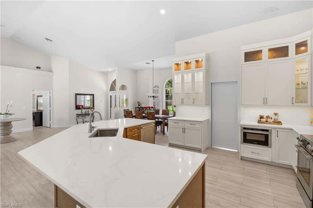 6521 Livingston Woods Ln, Naples, photo 12