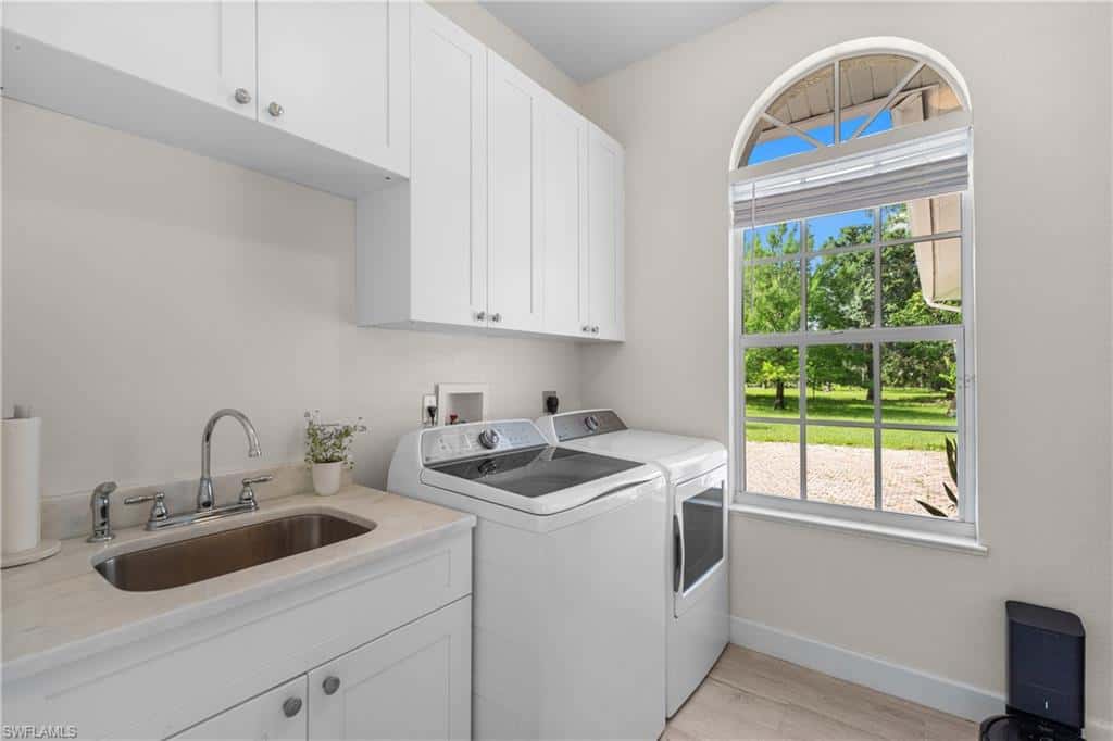 6521 Livingston Woods Ln, Naples, photo 26