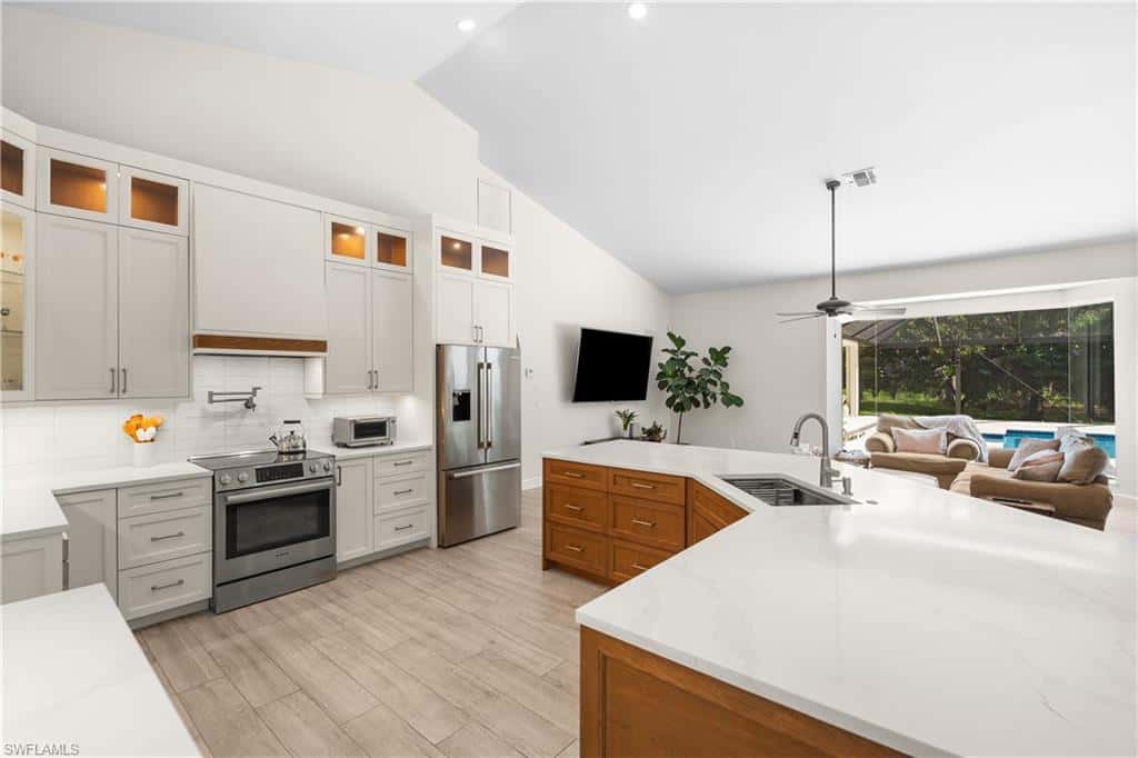 6521 Livingston Woods Ln, Naples, photo 10