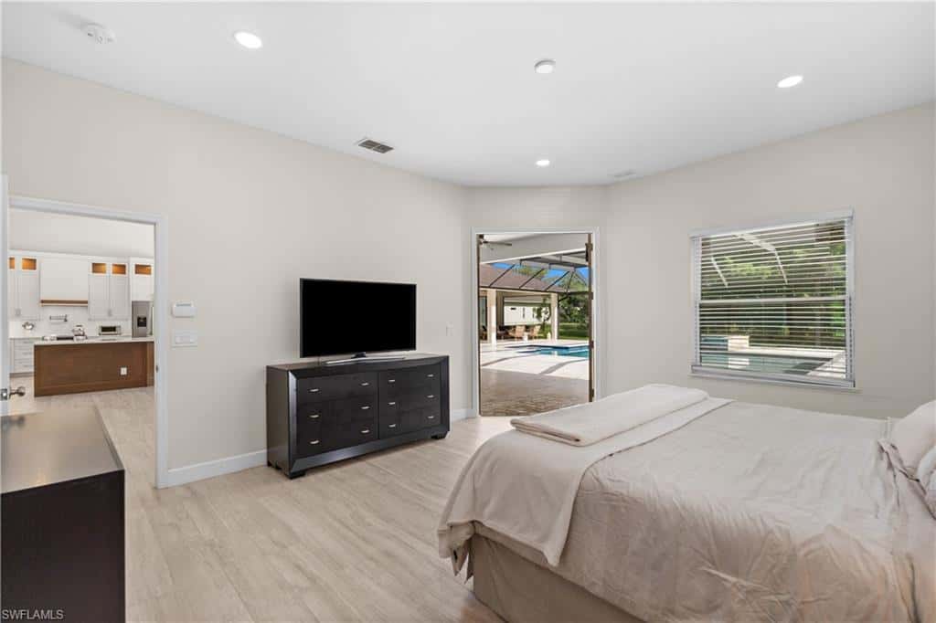 6521 Livingston Woods Ln, Naples, photo 19