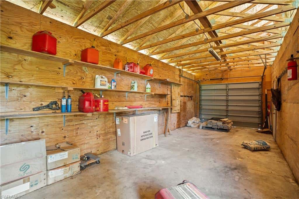 6521 Livingston Woods Ln, Naples, photo 40