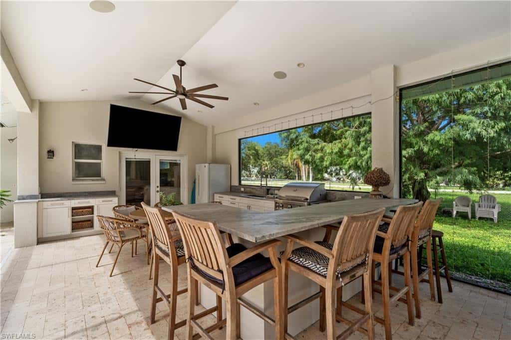 6521 Livingston Woods Ln, Naples, photo 31