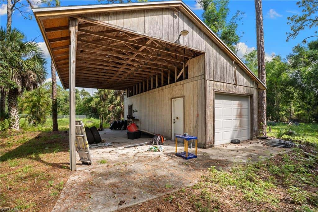 6521 Livingston Woods Ln, Naples, photo 39
