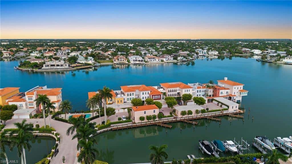 4000 Gulf Shore Blvd #1500, Naples, photo 43