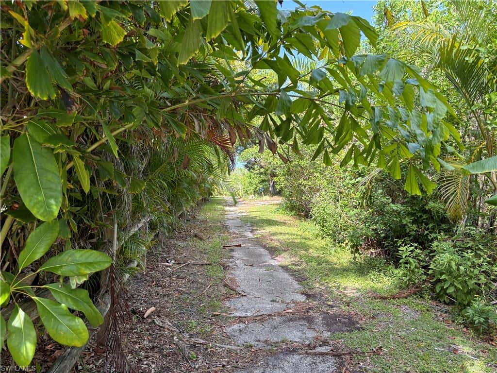 14281 Pacosin Ct, Bokeelia, photo 28