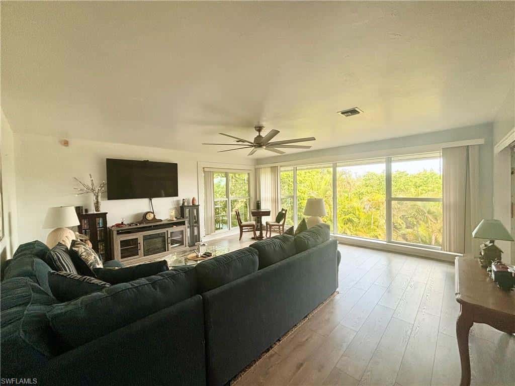 14281 Pacosin Ct, Bokeelia, photo 8