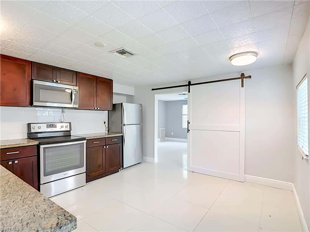 19330 Meredith Rd, North Fort Myers, photo 7