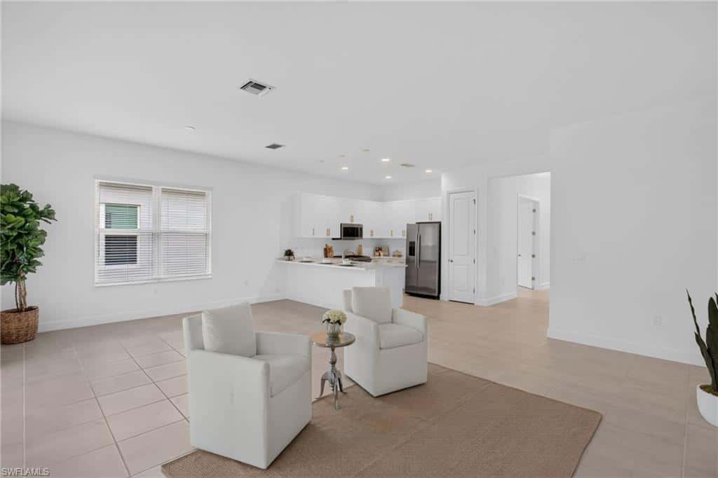 12448 Violet Ln, Naples, photo 6
