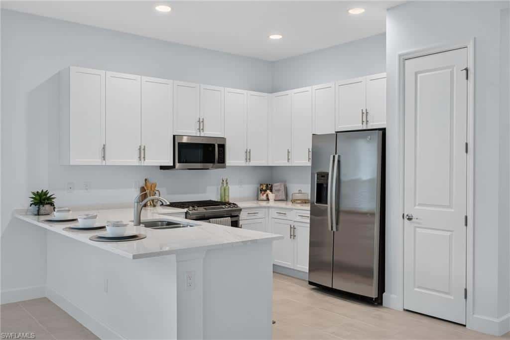 12448 Violet Ln, Naples, photo 9