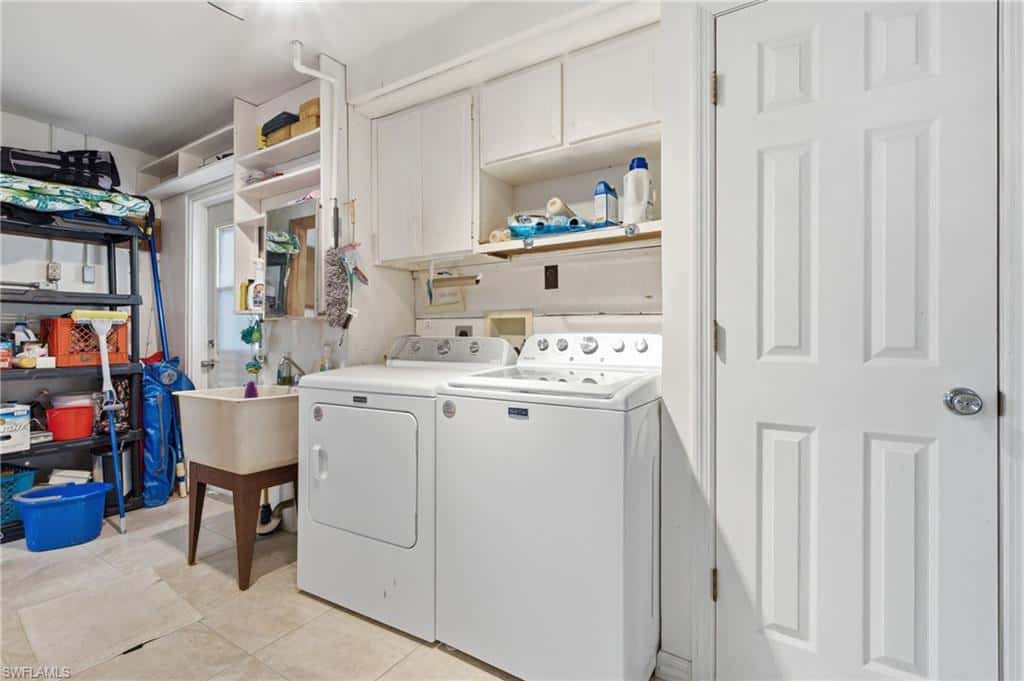 4933 Triton Ct, Cape Coral, photo 32