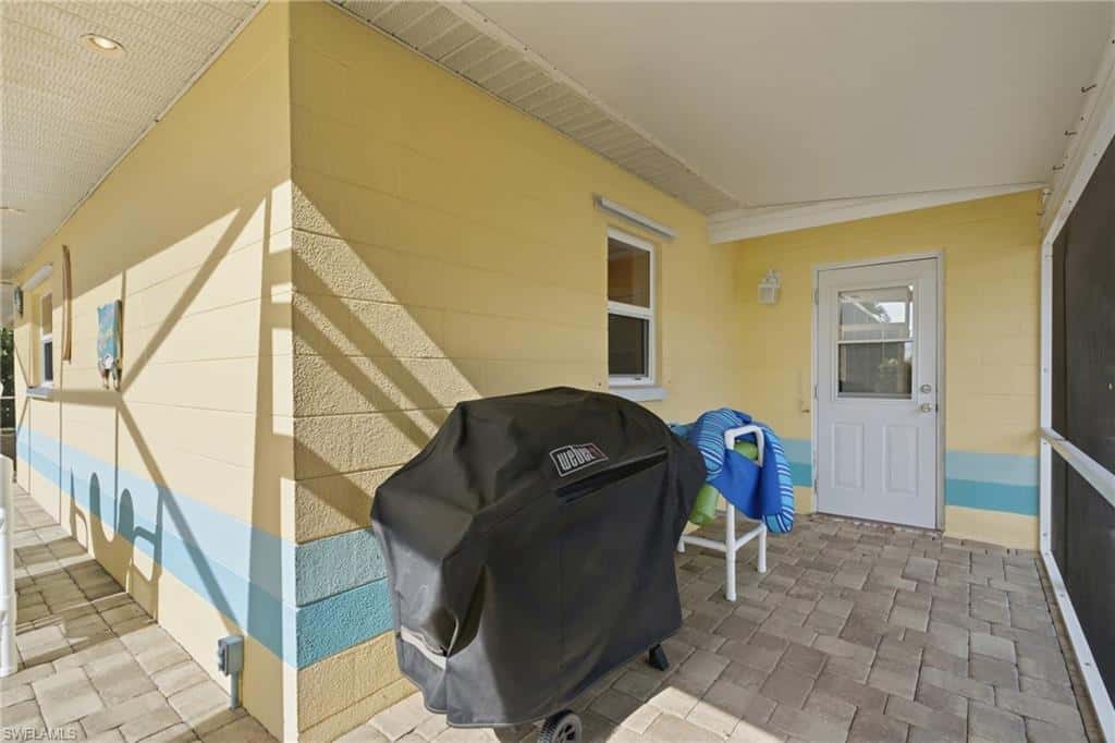 4933 Triton Ct, Cape Coral, photo 36