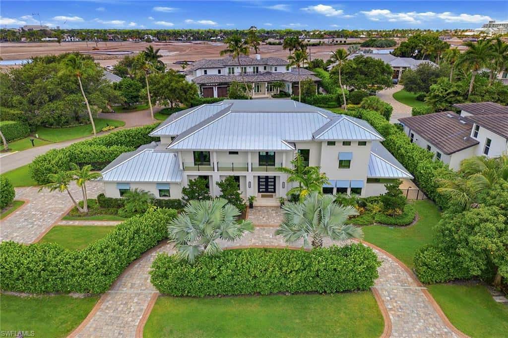 692 Banyan Blvd, Naples, photo 27