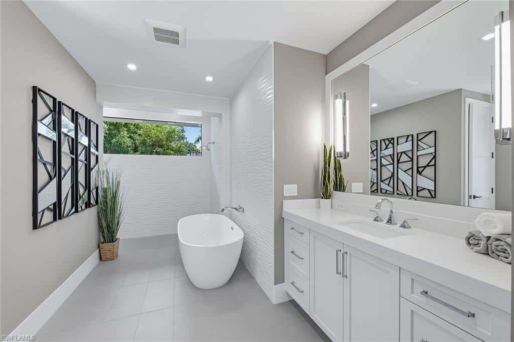 692 Banyan Blvd, Naples, photo 13