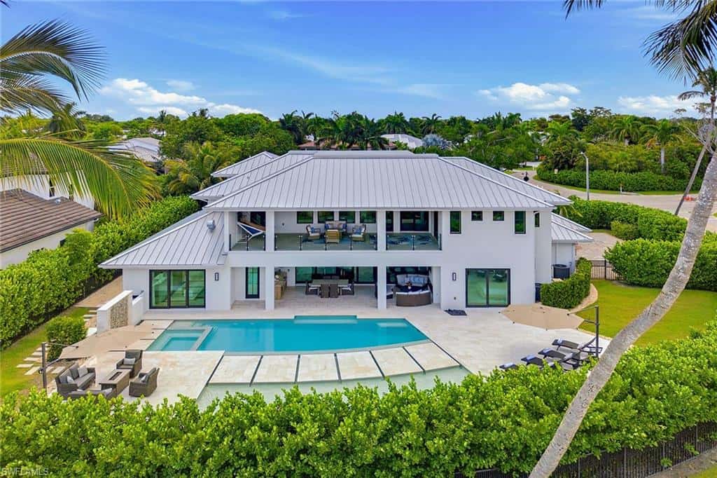 692 Banyan Blvd, Naples, photo 25