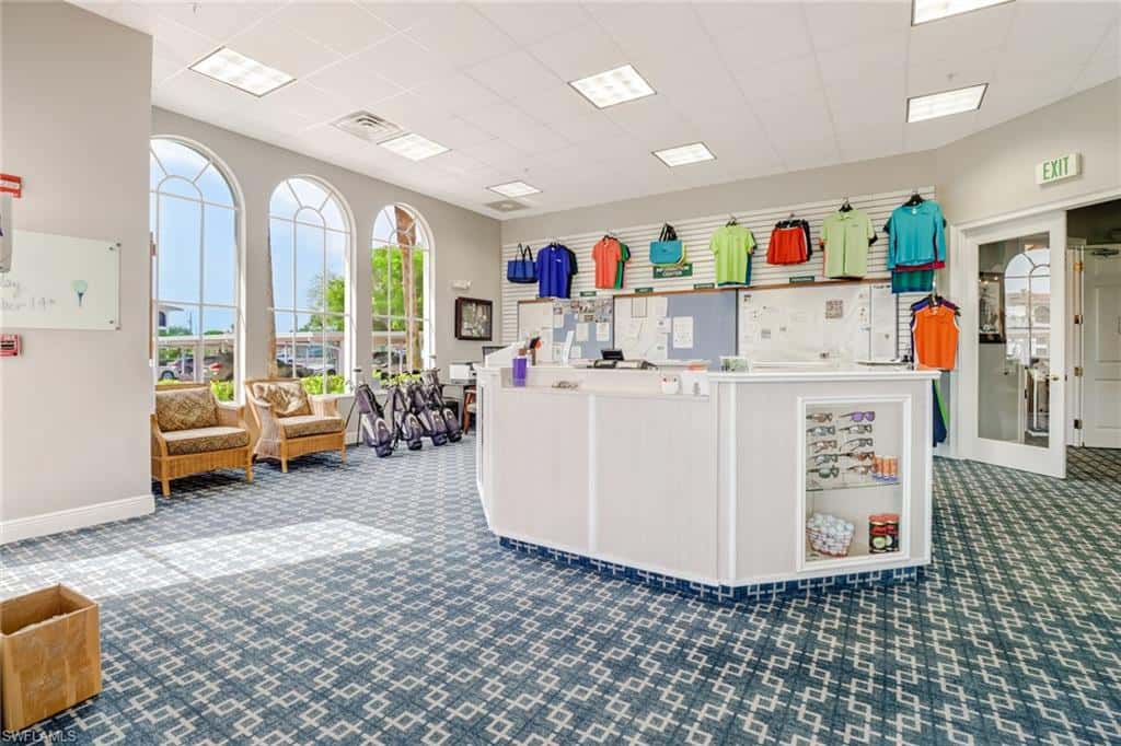 21 High Point Cir #305, Naples, photo 42