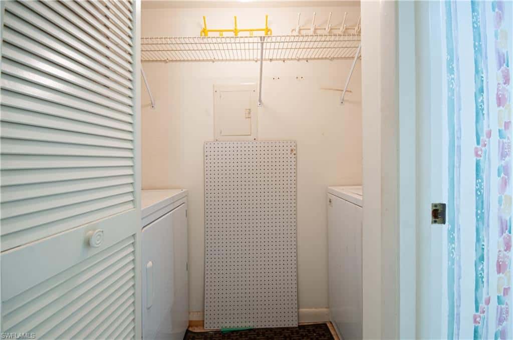 21 High Point Cir #305, Naples, photo 22