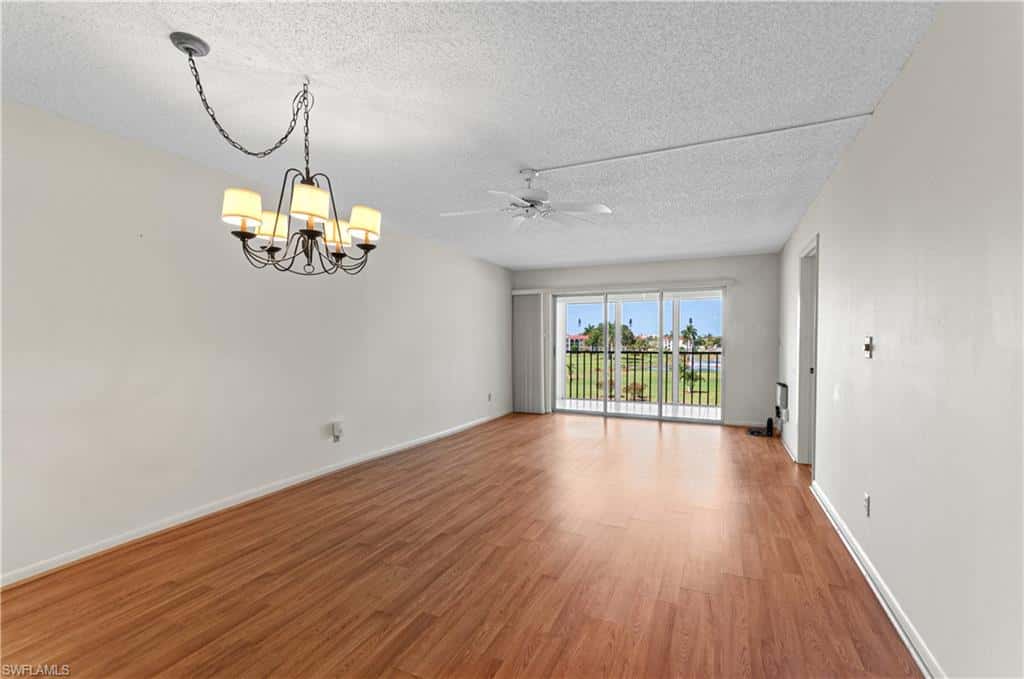 21 High Point Cir #305, Naples, photo 7