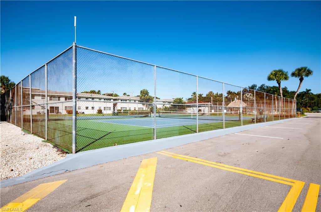 21 High Point Cir #305, Naples, photo 34