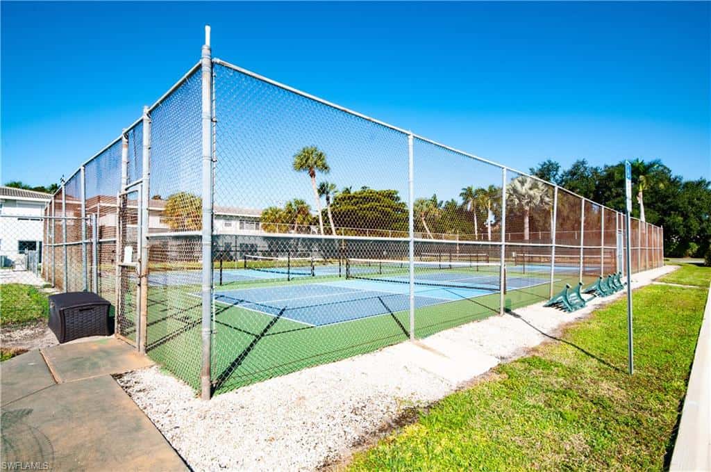 21 High Point Cir #305, Naples, photo 33
