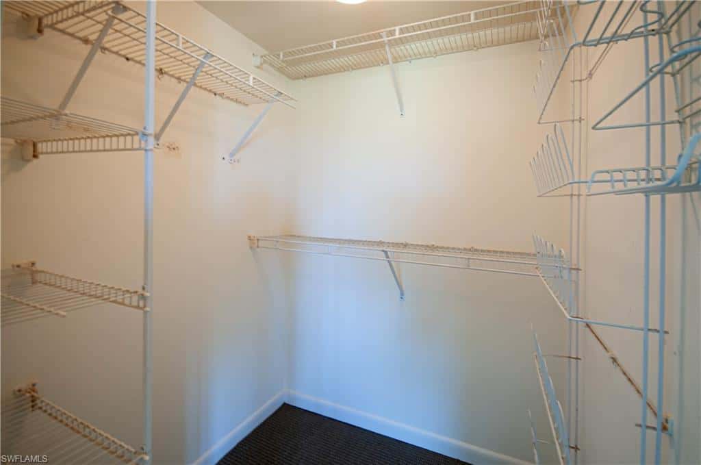 21 High Point Cir #305, Naples, photo 18