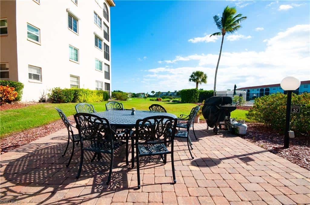 21 High Point Cir #305, Naples, photo 29