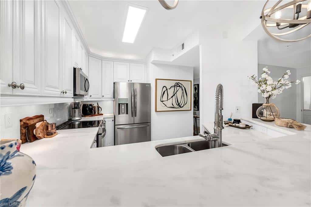 7671 Pebble Creek Cir #105, Naples, photo 12