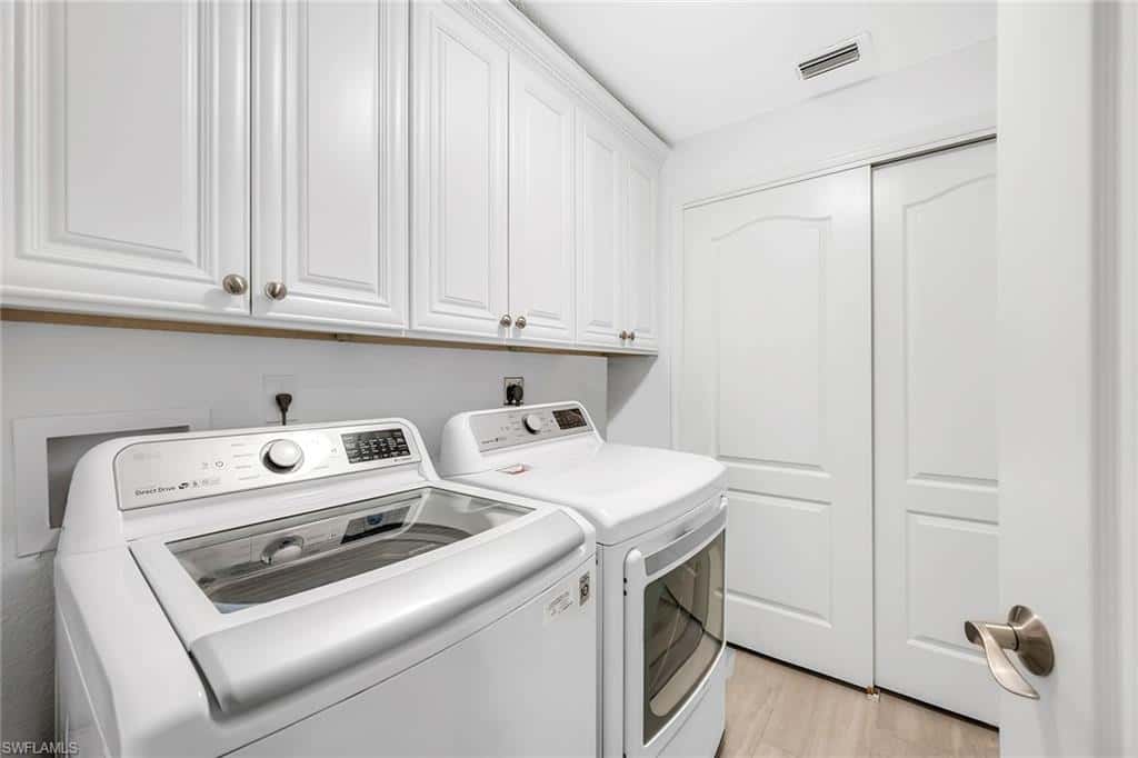 7671 Pebble Creek Cir #105, Naples, photo 28