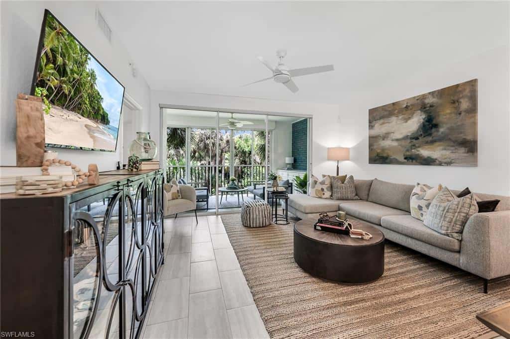 7671 Pebble Creek Cir #105, Naples, photo 5