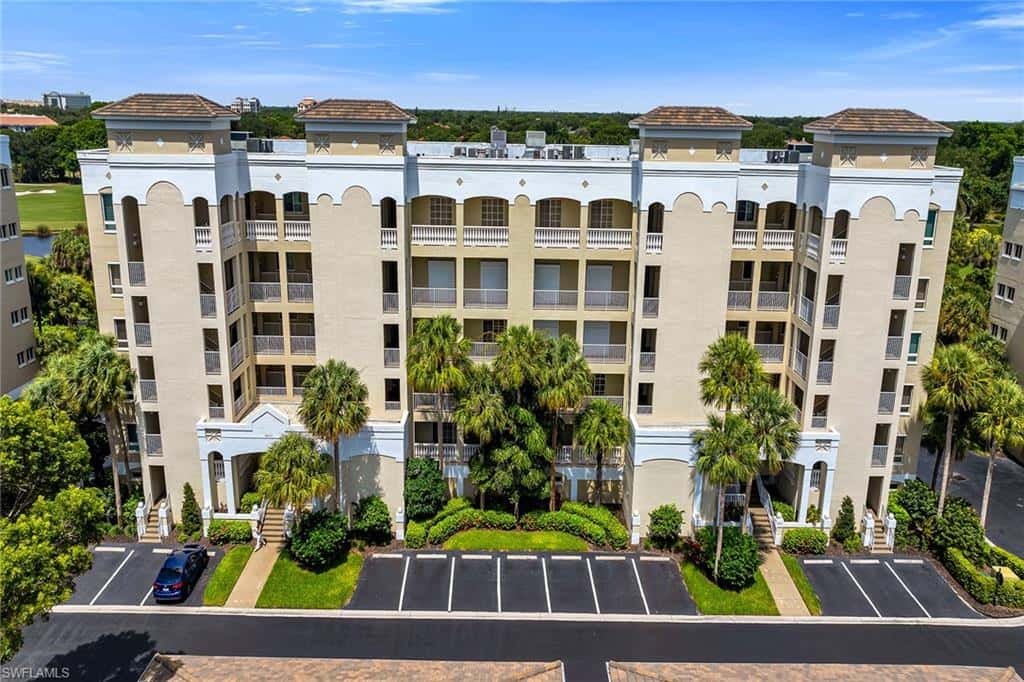 7671 Pebble Creek Cir #105, Naples, photo 40