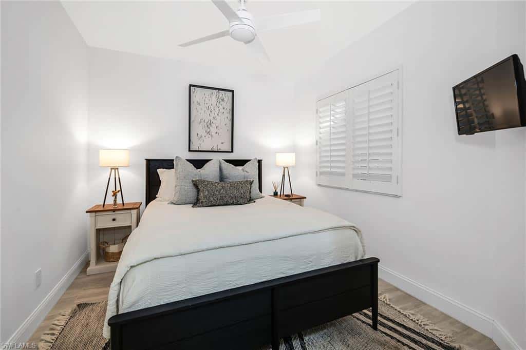 7671 Pebble Creek Cir #105, Naples, photo 25