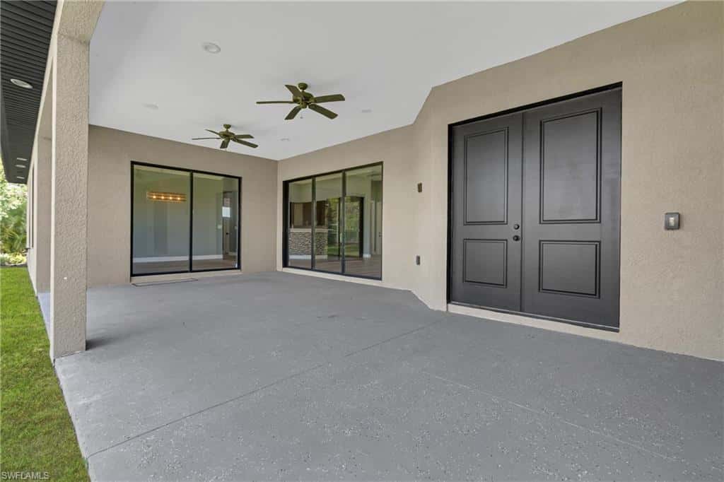 1109 Rush Ave, Lehigh Acres, photo 36