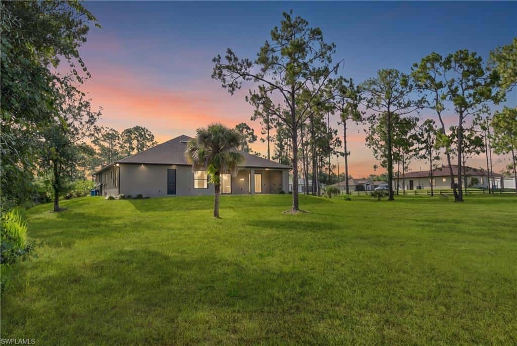 1109 Rush Ave, Lehigh Acres, photo 39