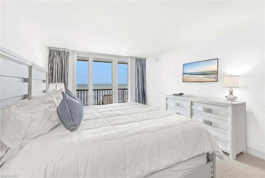 2381 Gulf Shore Blvd #503, Naples, photo 31