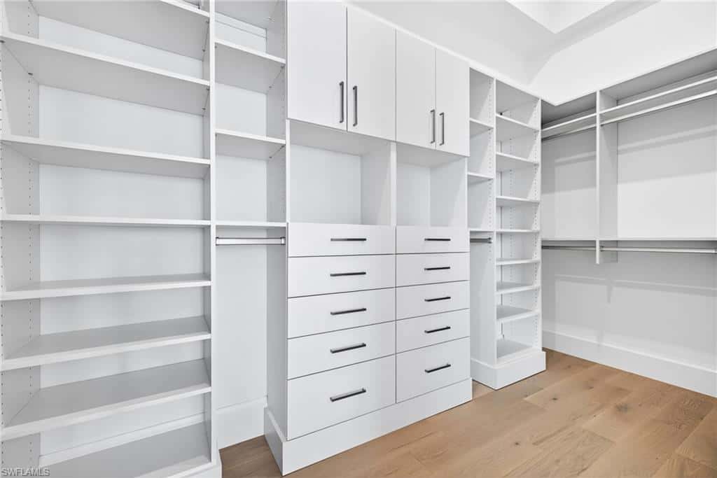 720 Hull Ct, Marco Island, photo 17