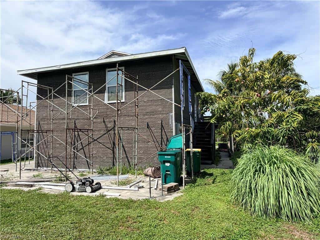 125 4th St, Naples, photo 6