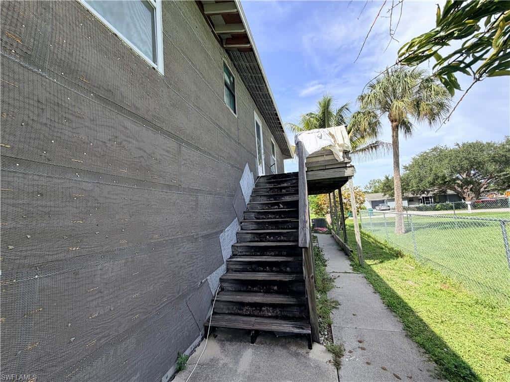125 4th St, Naples, photo 7