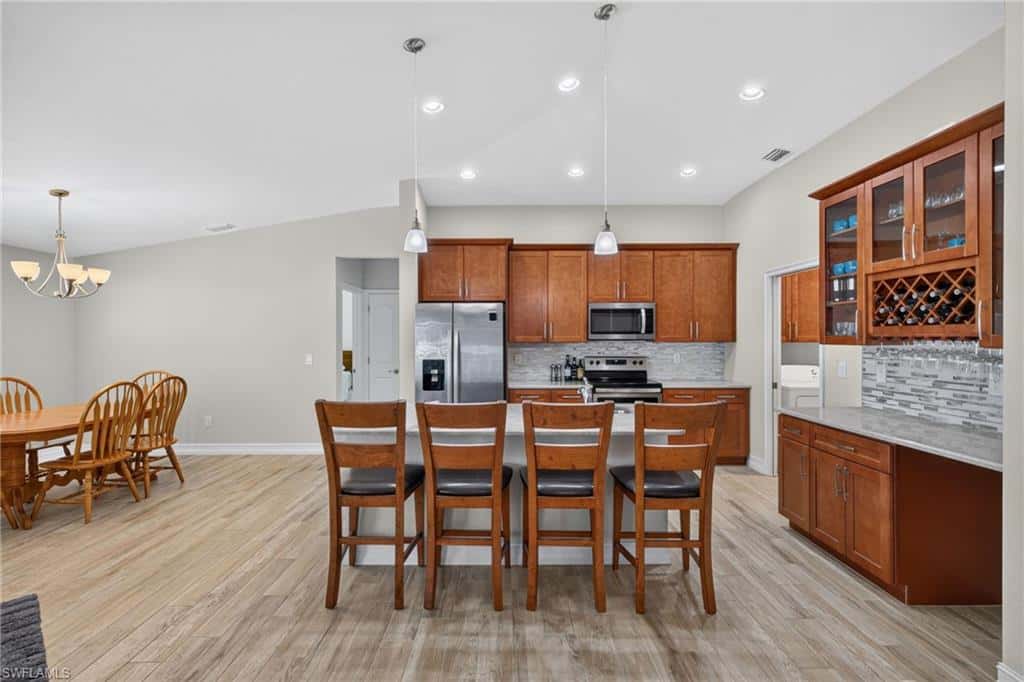 2115 30th Ter, Cape Coral, photo 9