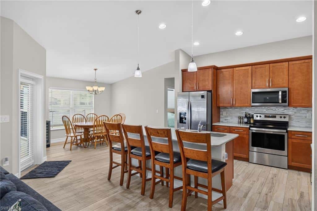 2115 30th Ter, Cape Coral, photo 10