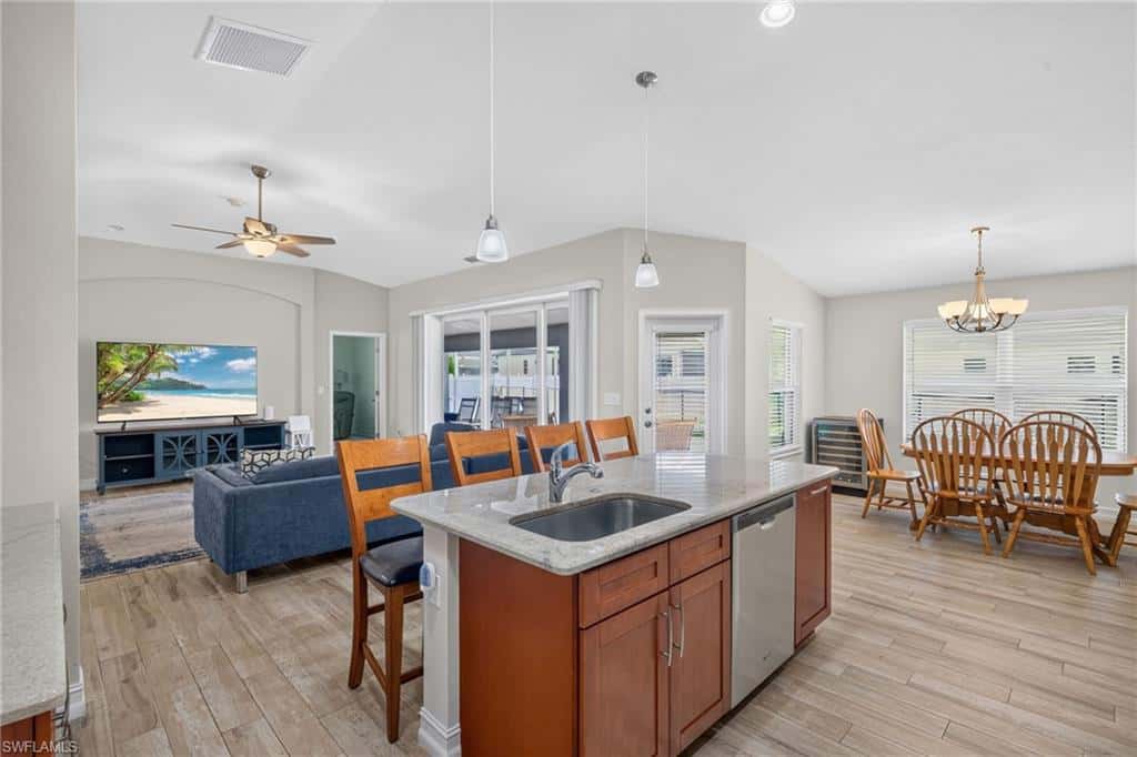 2115 30th Ter, Cape Coral, photo 11