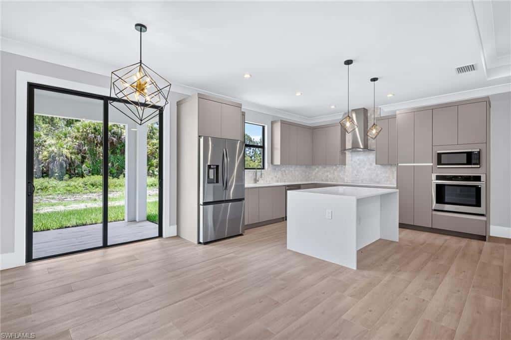 1867 Everglades Blvd, Naples, photo 9