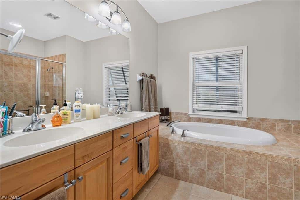 15627 Caloosa Creek Cir, Fort Myers, photo 31