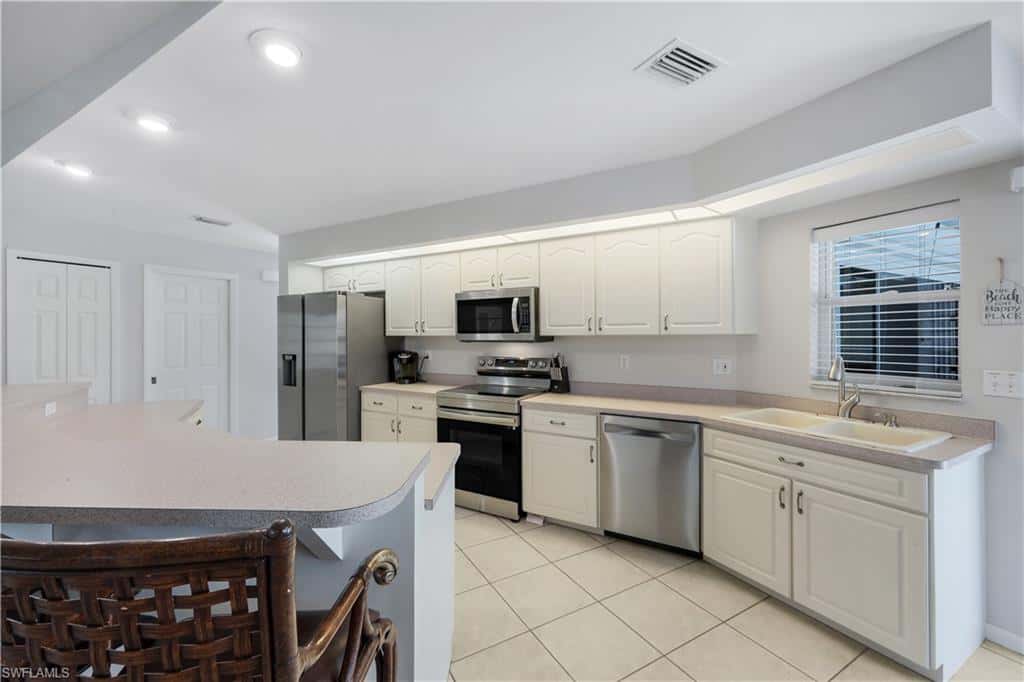 2526 19th Pl, Cape Coral, photo 13
