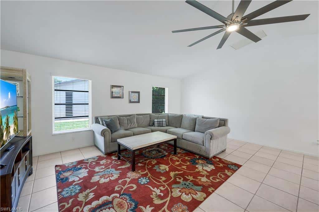 2526 19th Pl, Cape Coral, photo 10