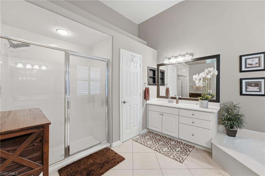193 Skipping Stone Ln, Naples, photo 25