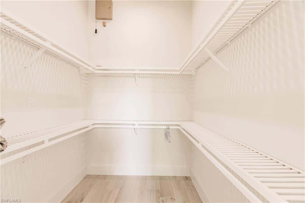 748 110th Ave, Naples, photo 23