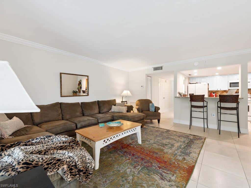 151 Cypress Way #e101, Naples, photo 6