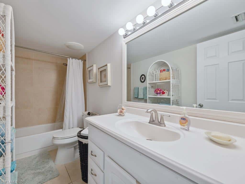 151 Cypress Way #e101, Naples, photo 16