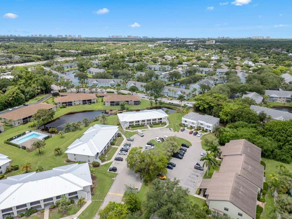 151 Cypress Way #e101, Naples, photo 26