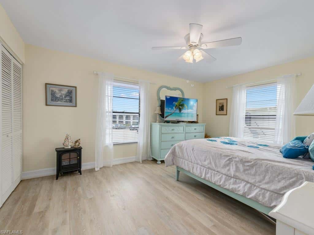 151 Cypress Way #e101, Naples, photo 14